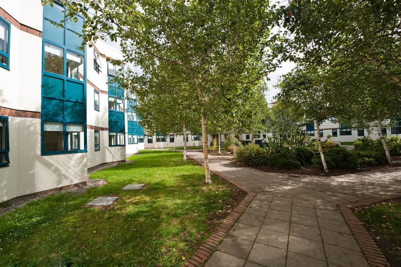 Dcu Larkfield