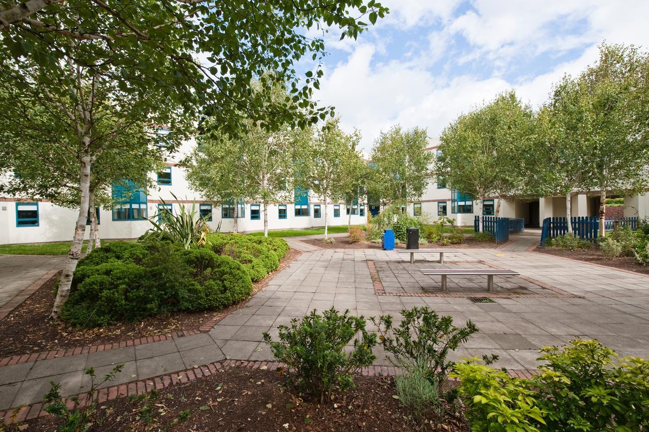 Dcu Larkfield Apartment *